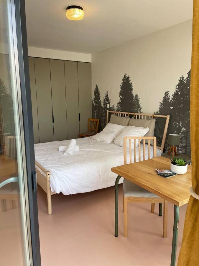 Charmant Studio Avec Parking - Confort Moderne Bourges Bagian luar foto
